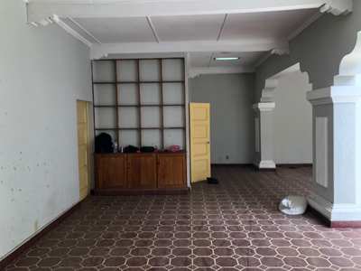 Foto 093 — Pisos e interiores