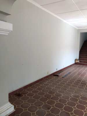 Foto 097 — Pisos e interiores