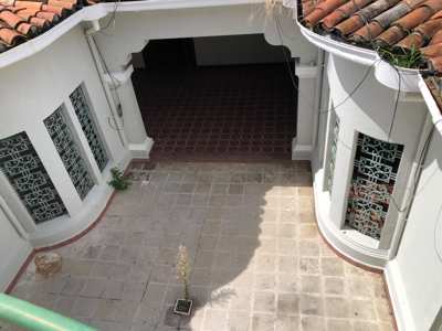 Foto 143 — Fachadas y patios