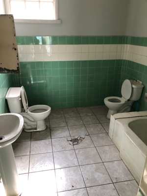 Foto 199 — Baños