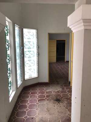Foto 202 — Pisos e interiores