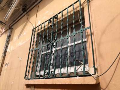 Foto 241 — Puertas, ventanas y herrería