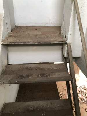 Foto 359 — Escaleras
