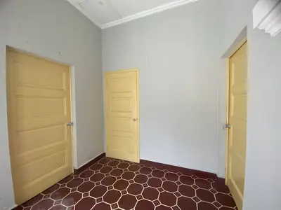 Foto 401 — Puertas, ventanas y herrería