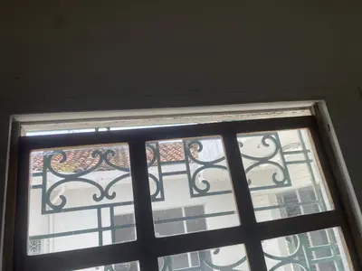 Foto 407 — Puertas, ventanas y herrería